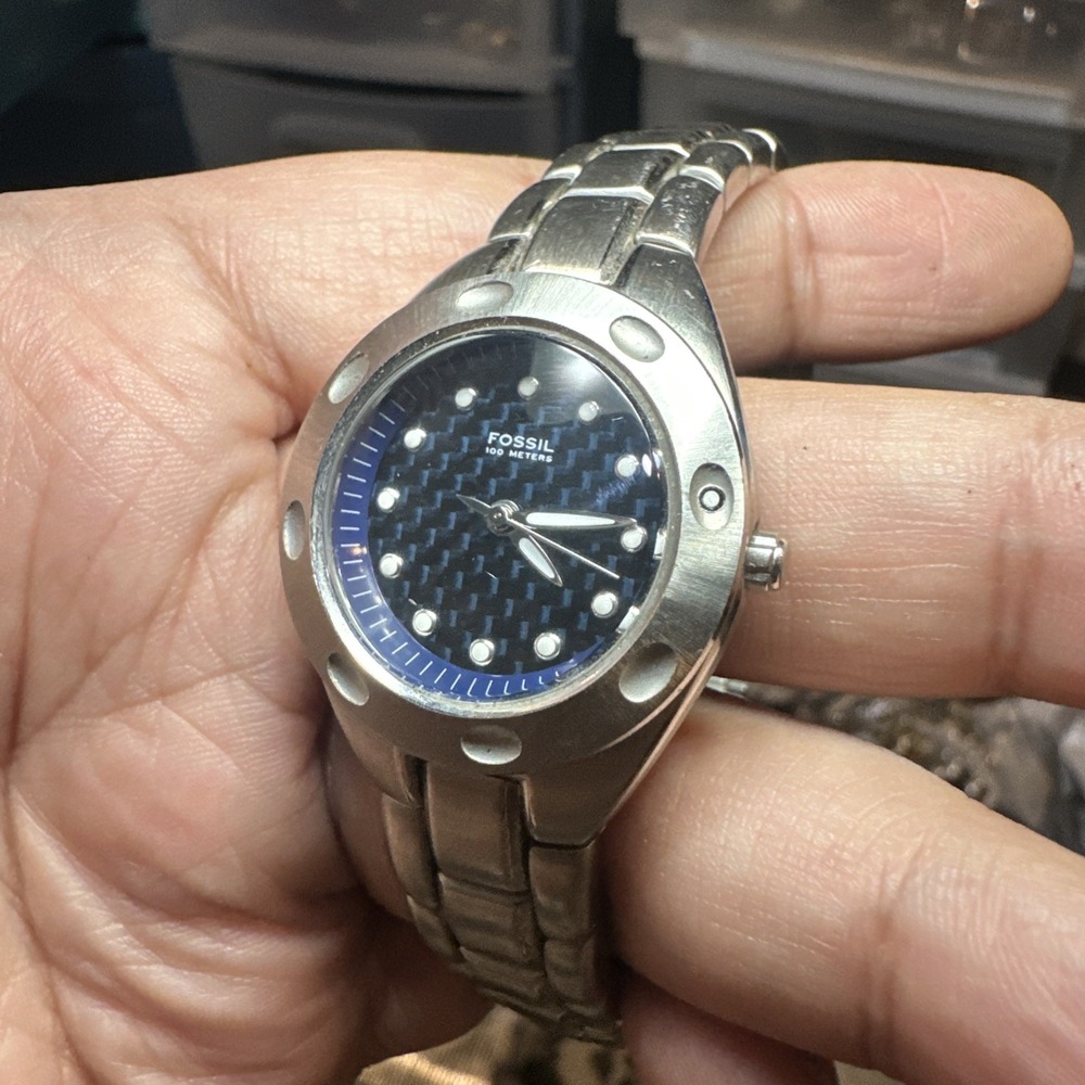 Working VTG Womans Fossil 100m Ladies Watch Blue Dial 30mm Fit 5in Small Wrist